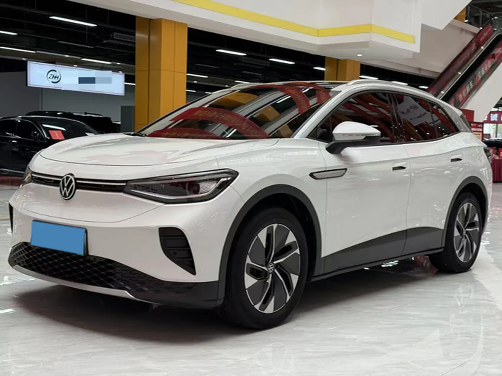 2024 VOLKSWAGEN ID.4 view 1