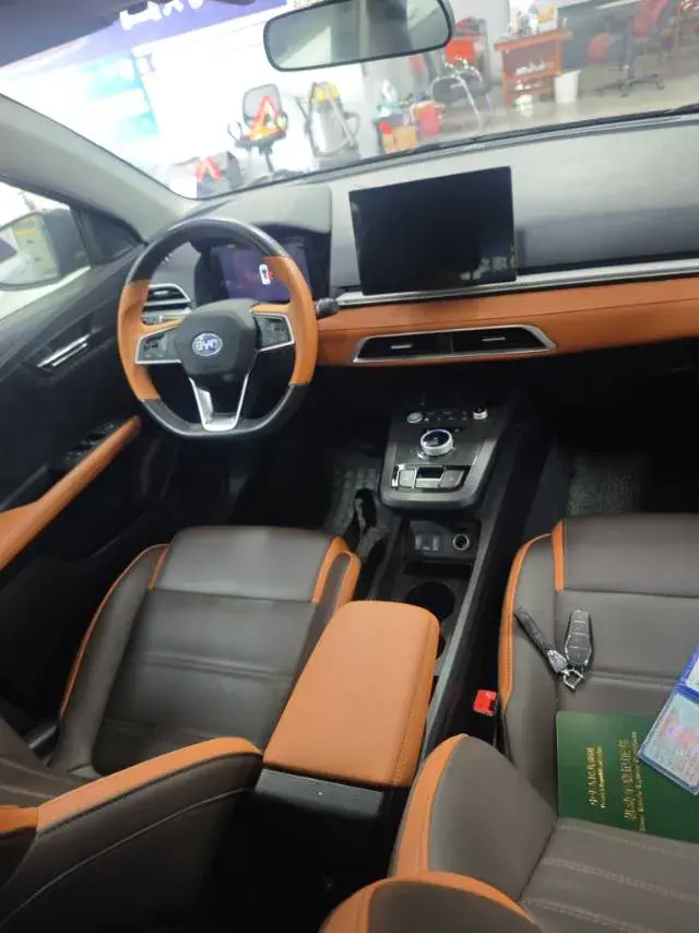 2021 BYD E3 thumbnail 3