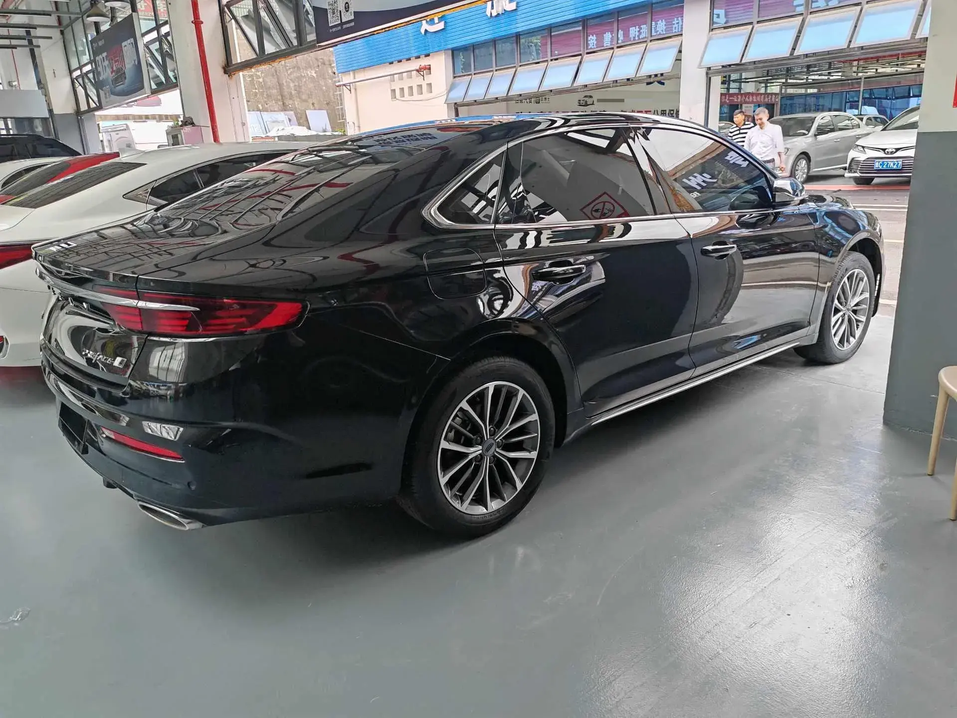 2023 GEELY PREFACE thumbnail 3