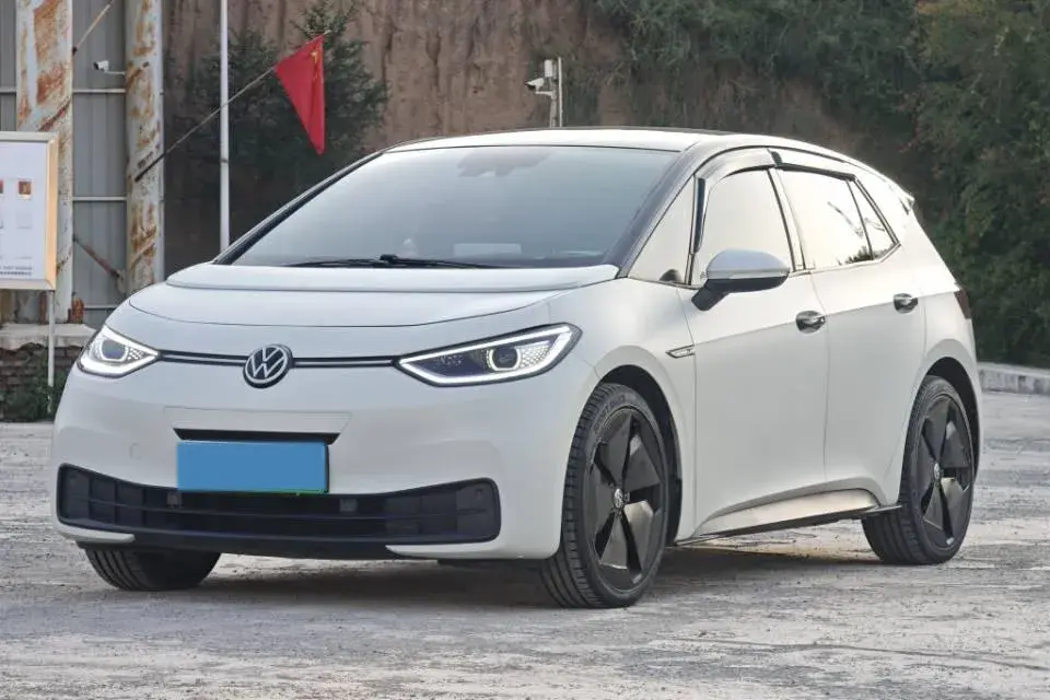 2021 VOLKSWAGEN ID.3 view 1