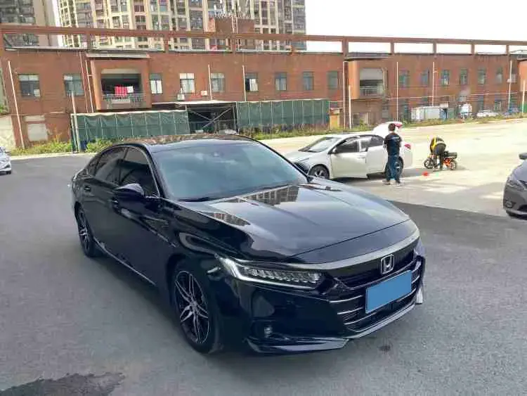 2022 HONDA ACCORD thumbnail 3