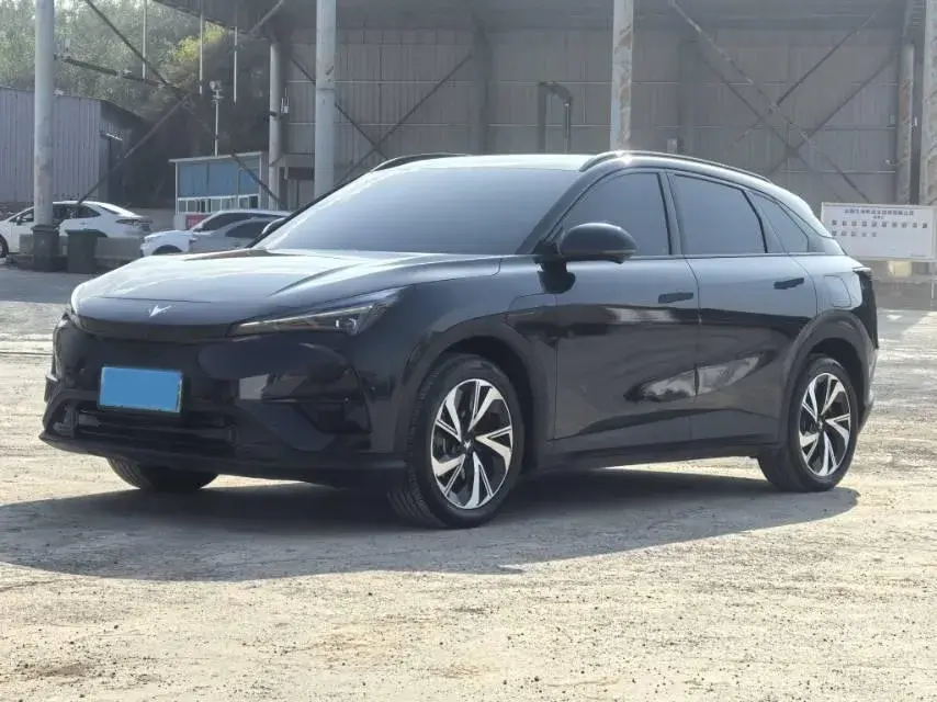 2024 ARCFOX ΑT5 view 1