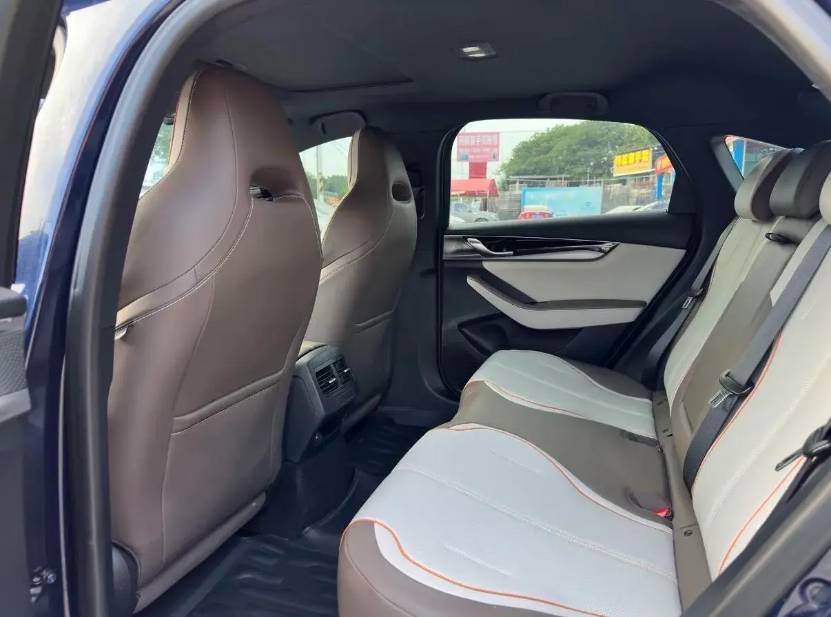 2023 BYD QIN thumbnail 3