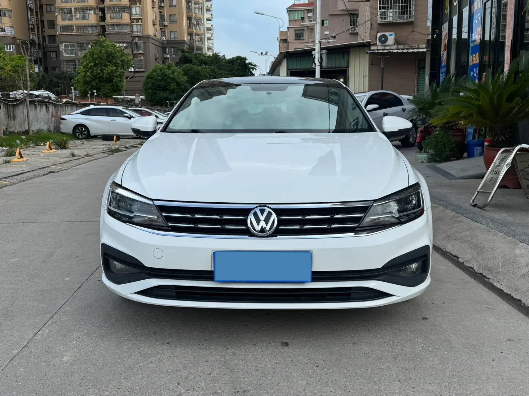 2019 VOLKSWAGEN LAMANDO thumbnail 2