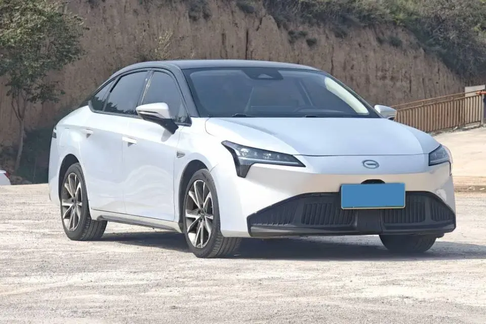 2021 AION S thumbnail 3