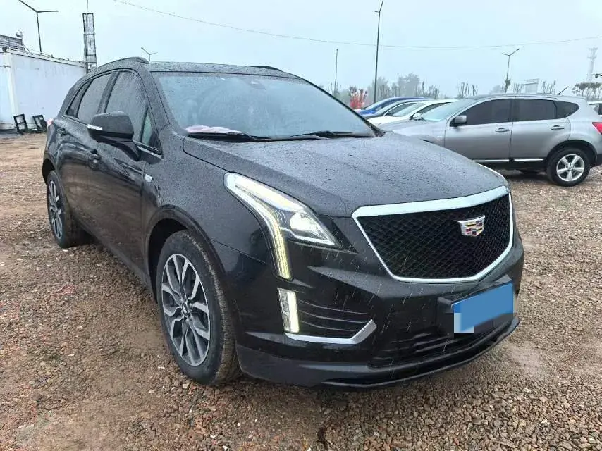 2022 CADILLAC XT5 thumbnail 2