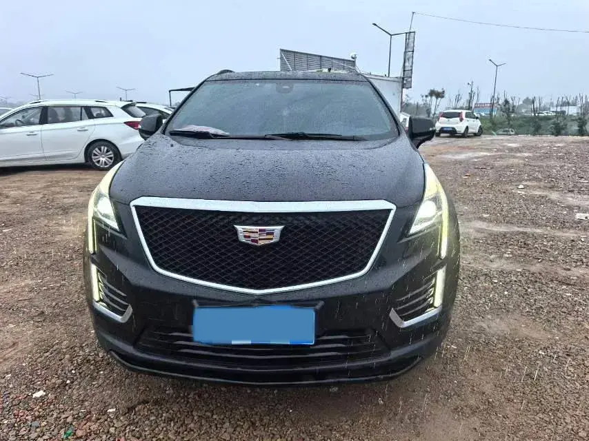 2022 CADILLAC XT5 thumbnail 3
