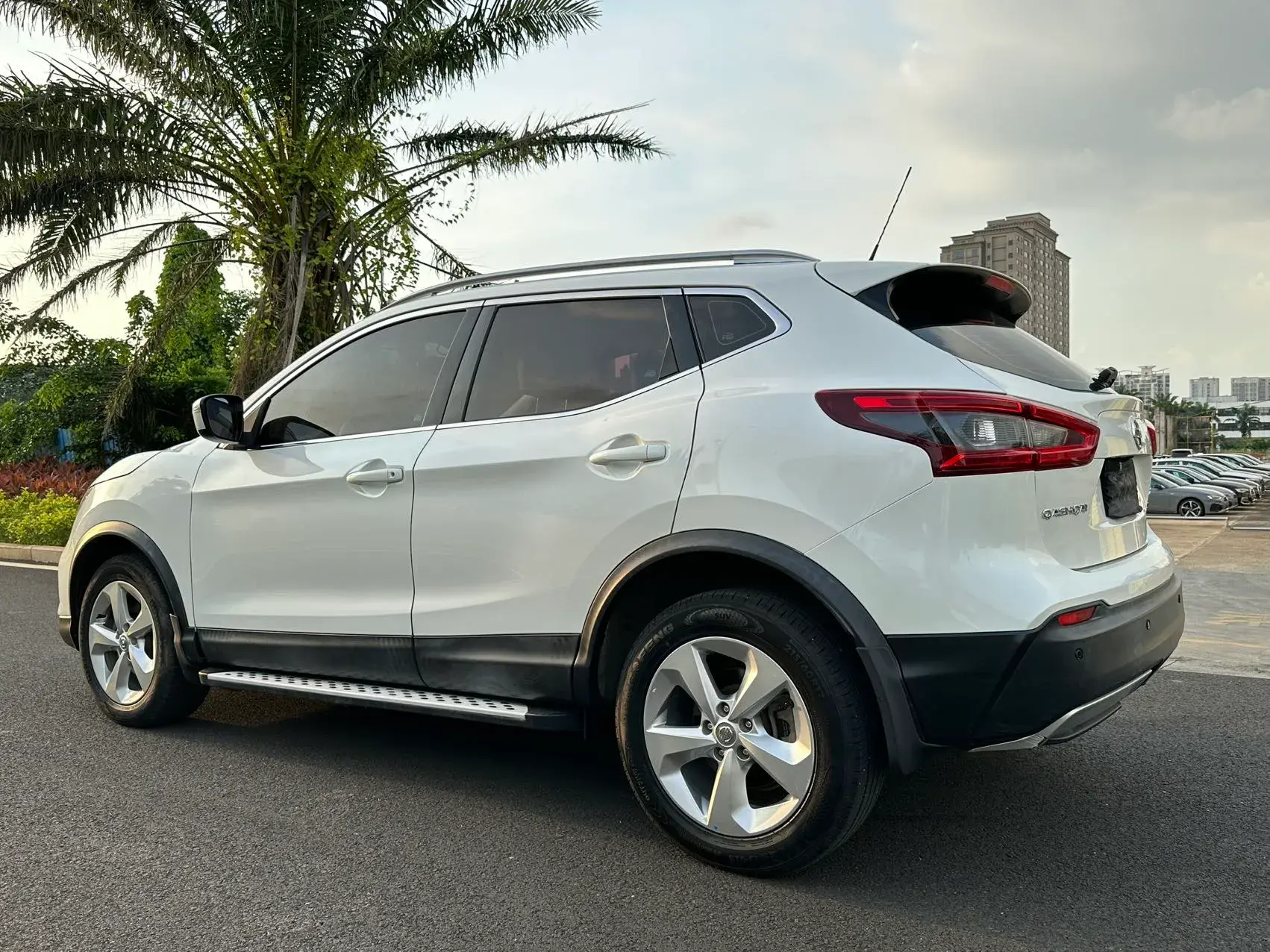2019 NISSAN QASHQAI thumbnail 4