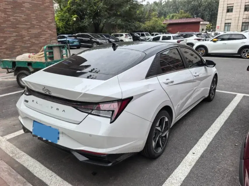 2021 HYUNDAI ELANTRA thumbnail 2