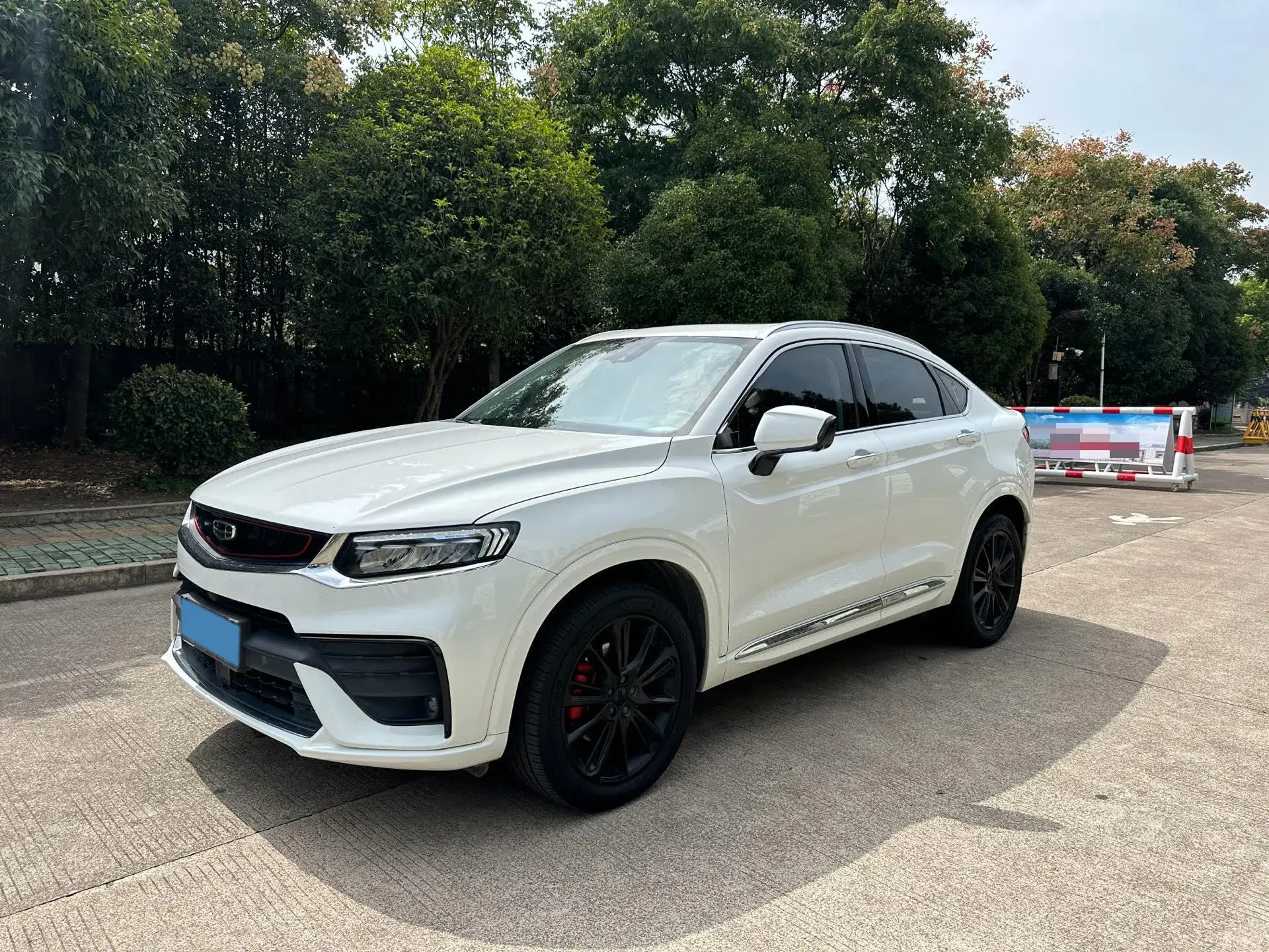 2020 GEELY TUGELLA view 1