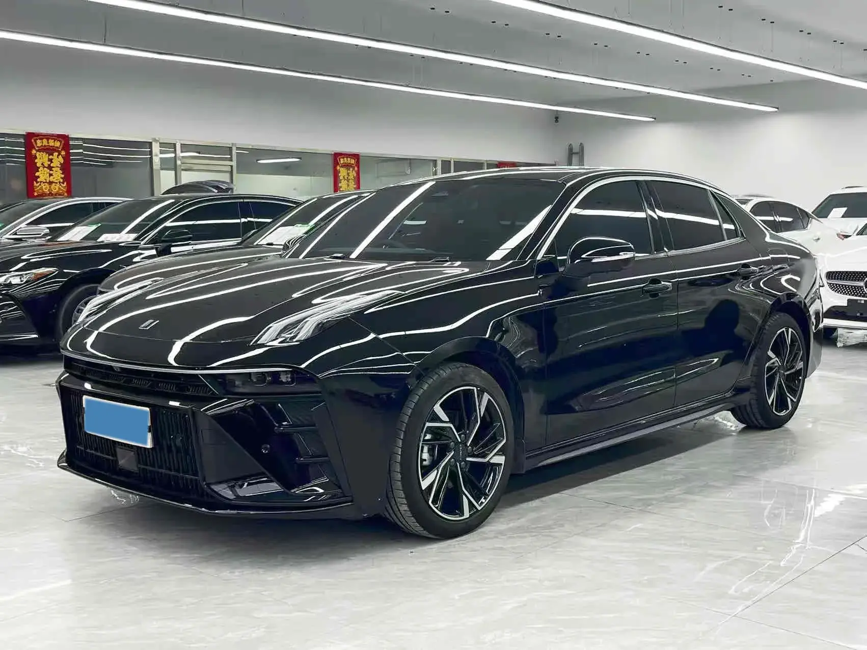 2023 LYNK&CO 03 view 1