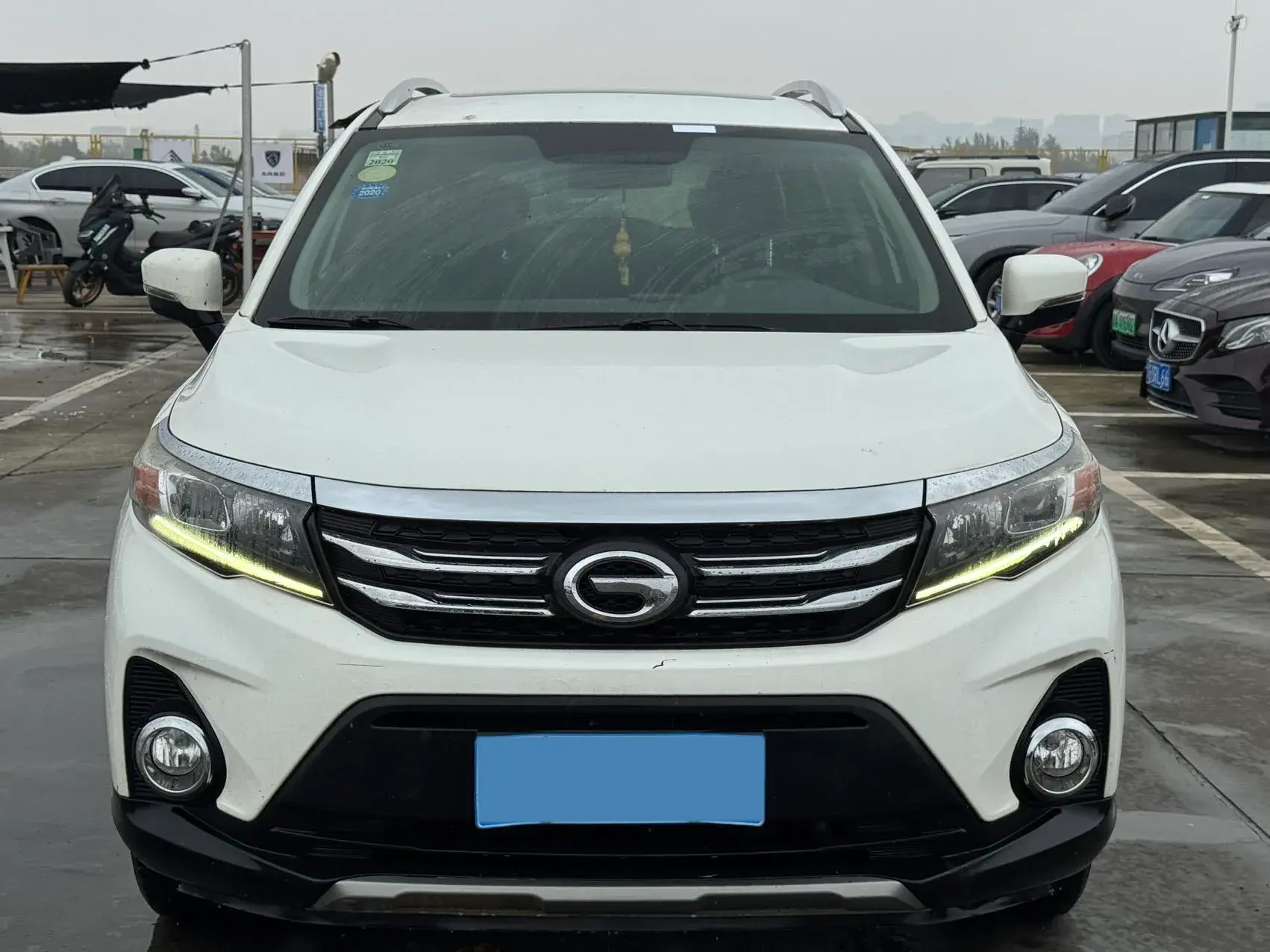 2017 GAC TRUMPCHI thumbnail 2