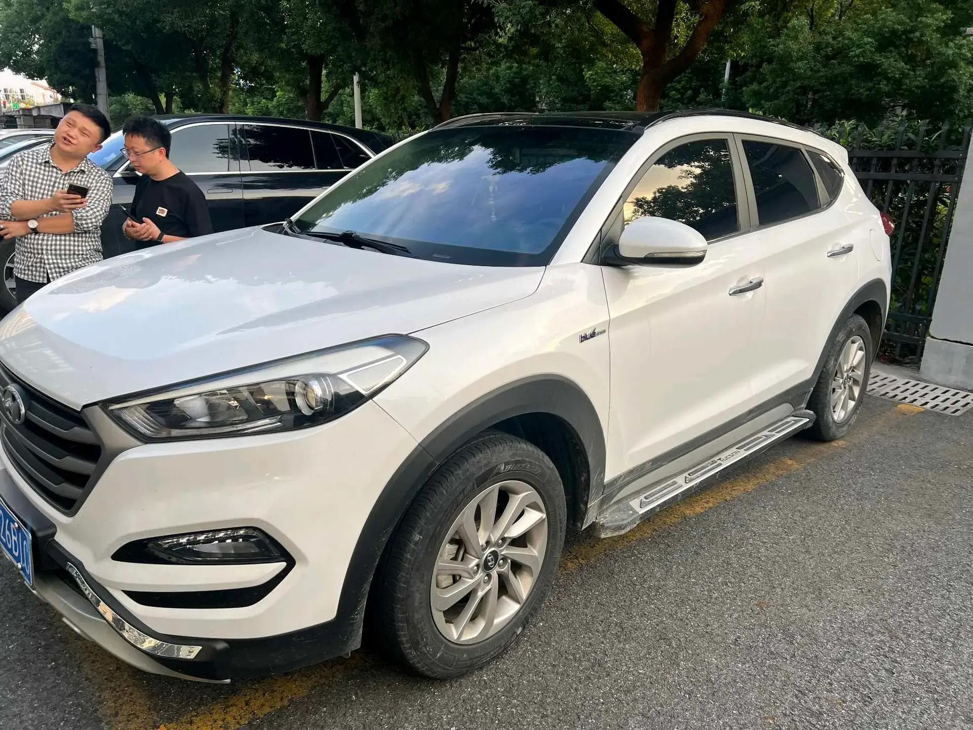 2018 HYUNDAI TUCSON view 1