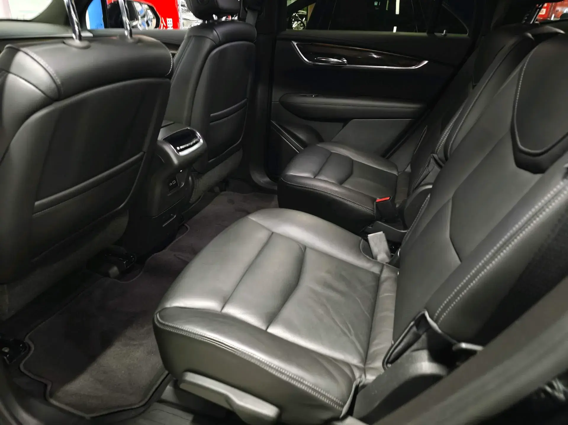 2020 CADILLAC XT6 thumbnail 4