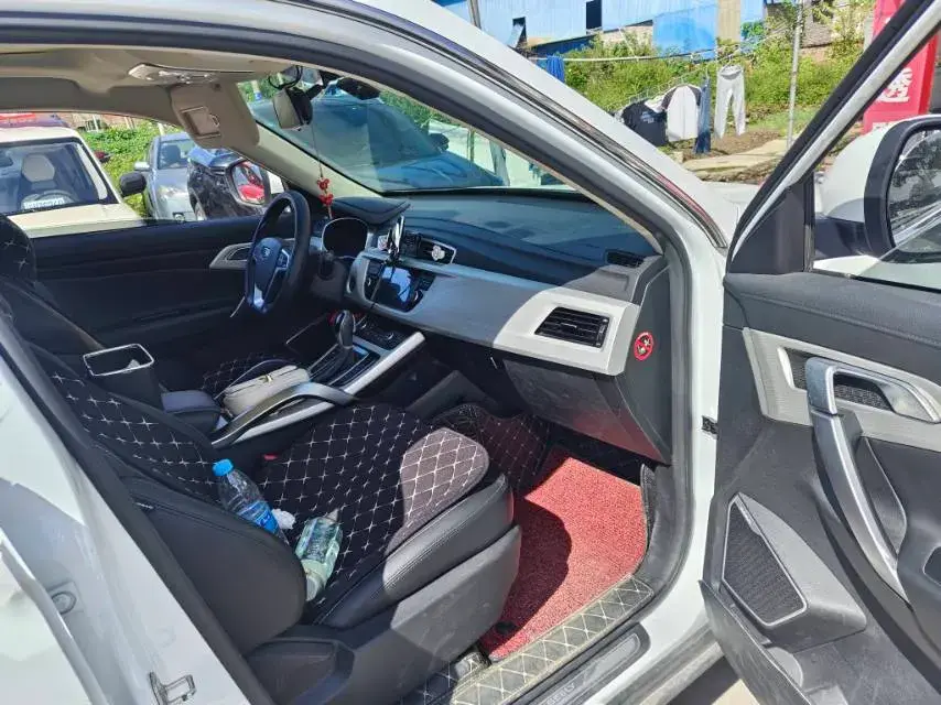 2018 GEELY AZKARRA thumbnail 4