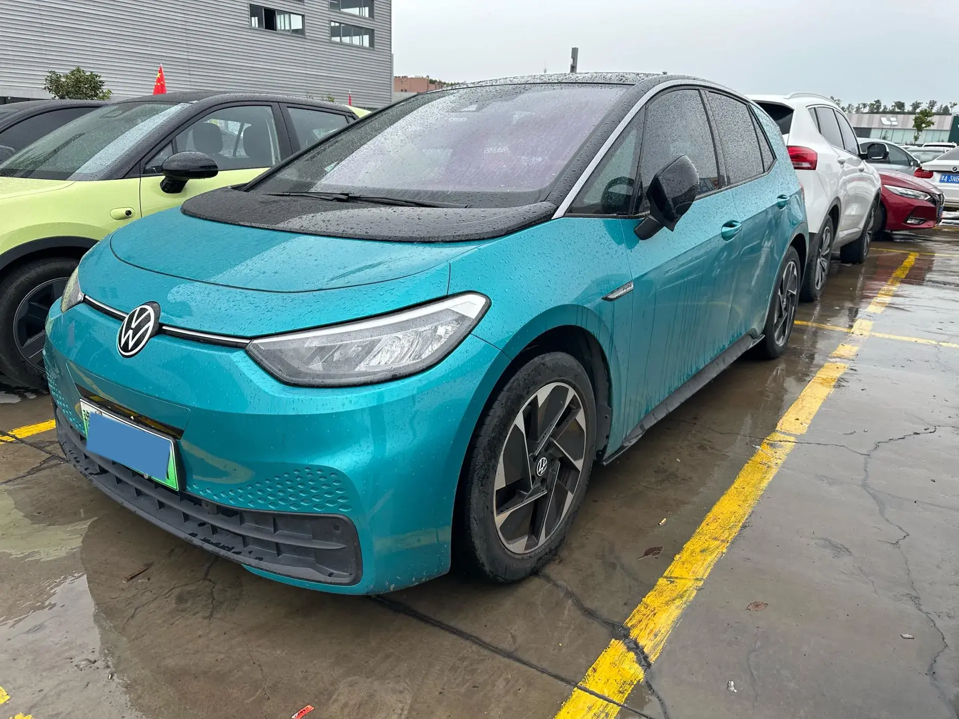 2022 VOLKSWAGEN ID.3 view 1