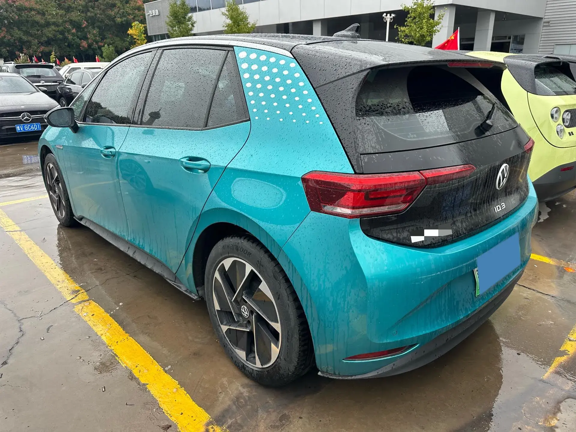 2022 VOLKSWAGEN ID.3 thumbnail 2