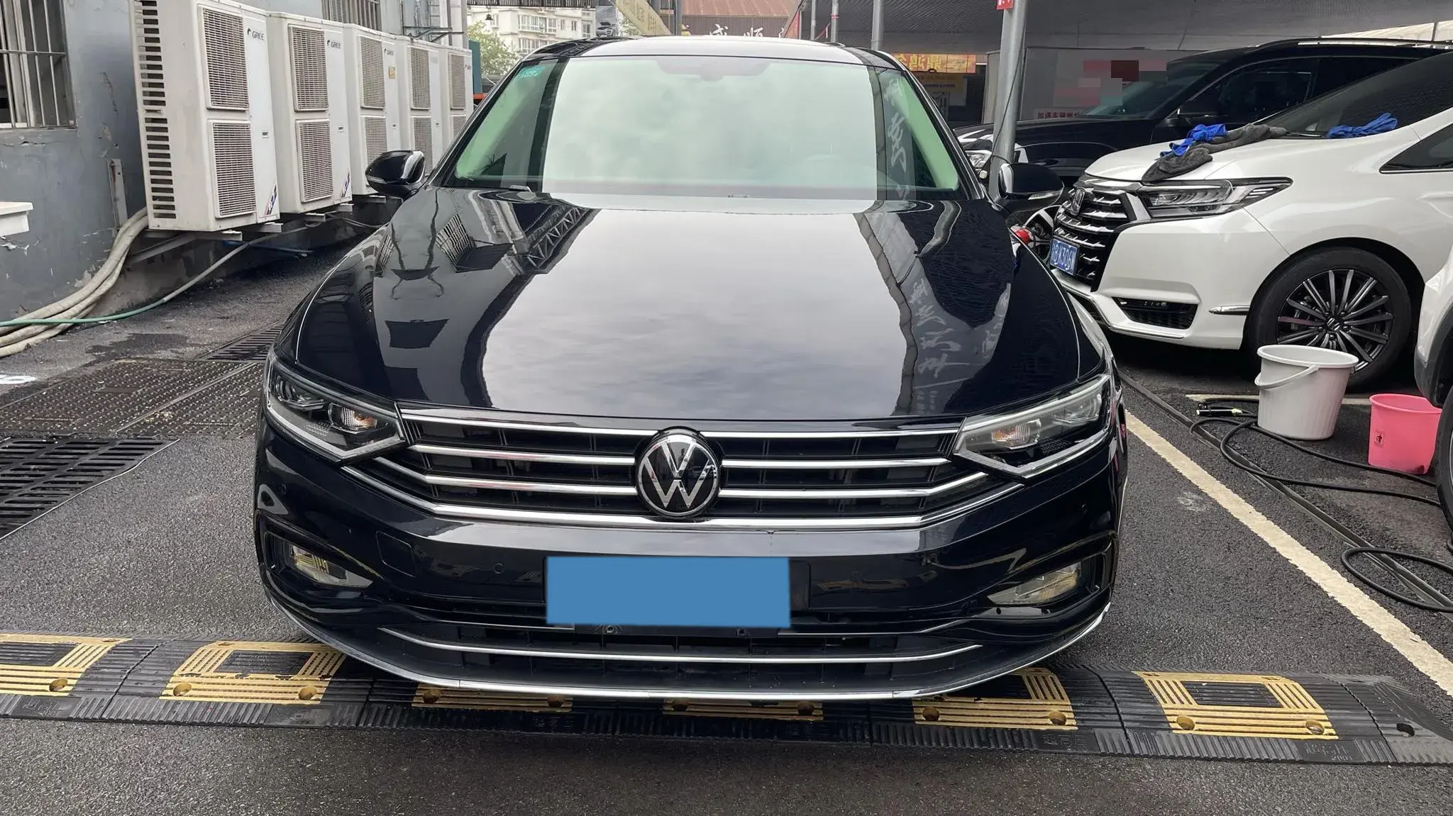 2020 VOLKSWAGEN MAGOTAN thumbnail 2