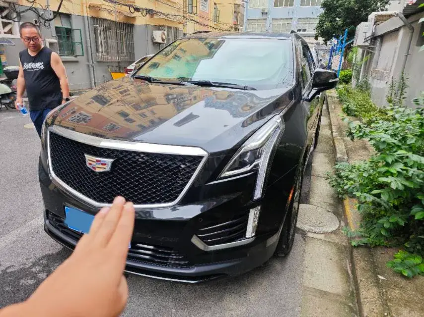 2020 CADILLAC XT5 view 1