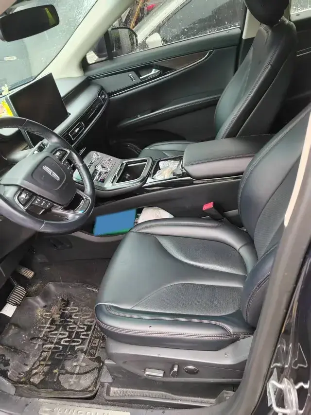 2021 LINCOLN NAUTILUS thumbnail 3