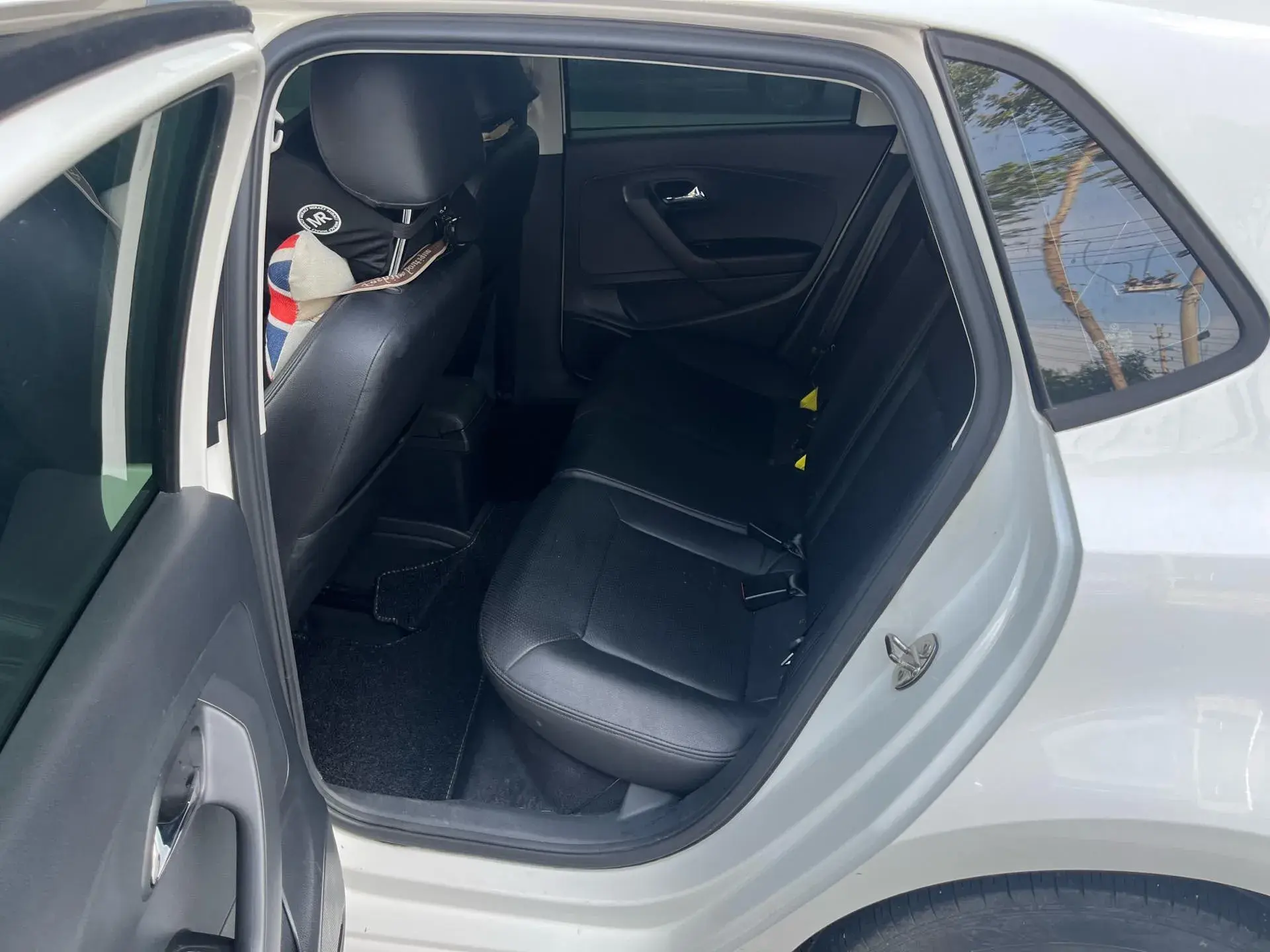 2018 VOLKSWAGEN POLO thumbnail 4