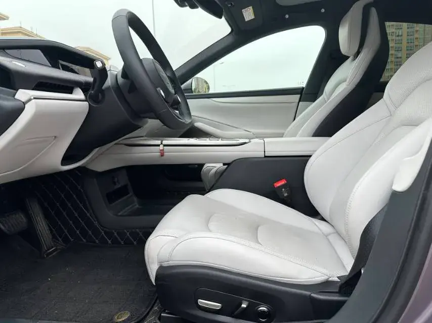 2024 MI SU7 thumbnail 4