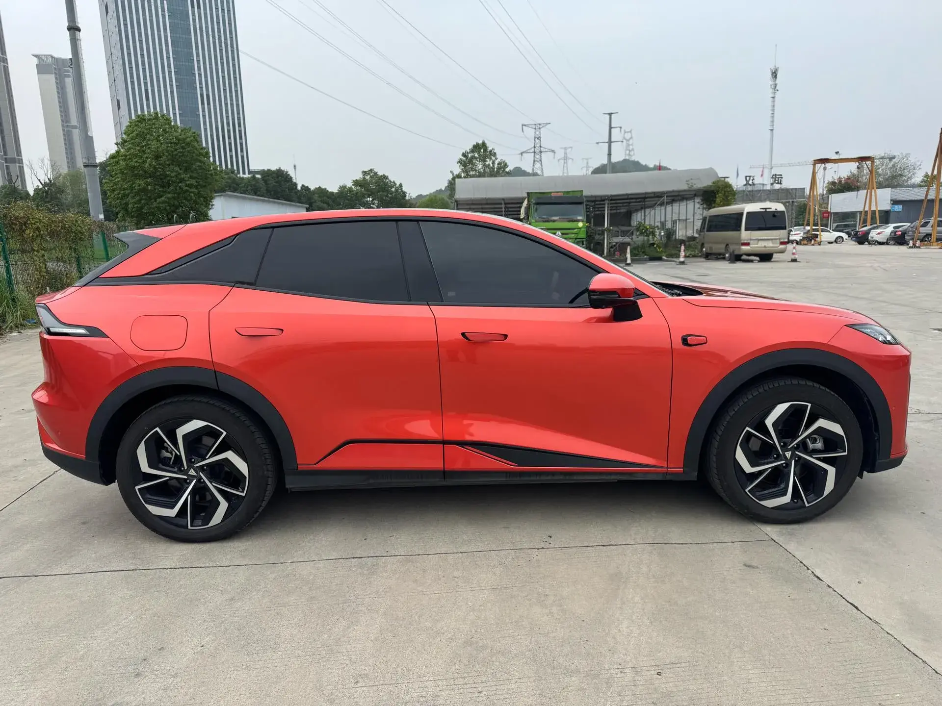 2024 DEEPAL S07 thumbnail 4