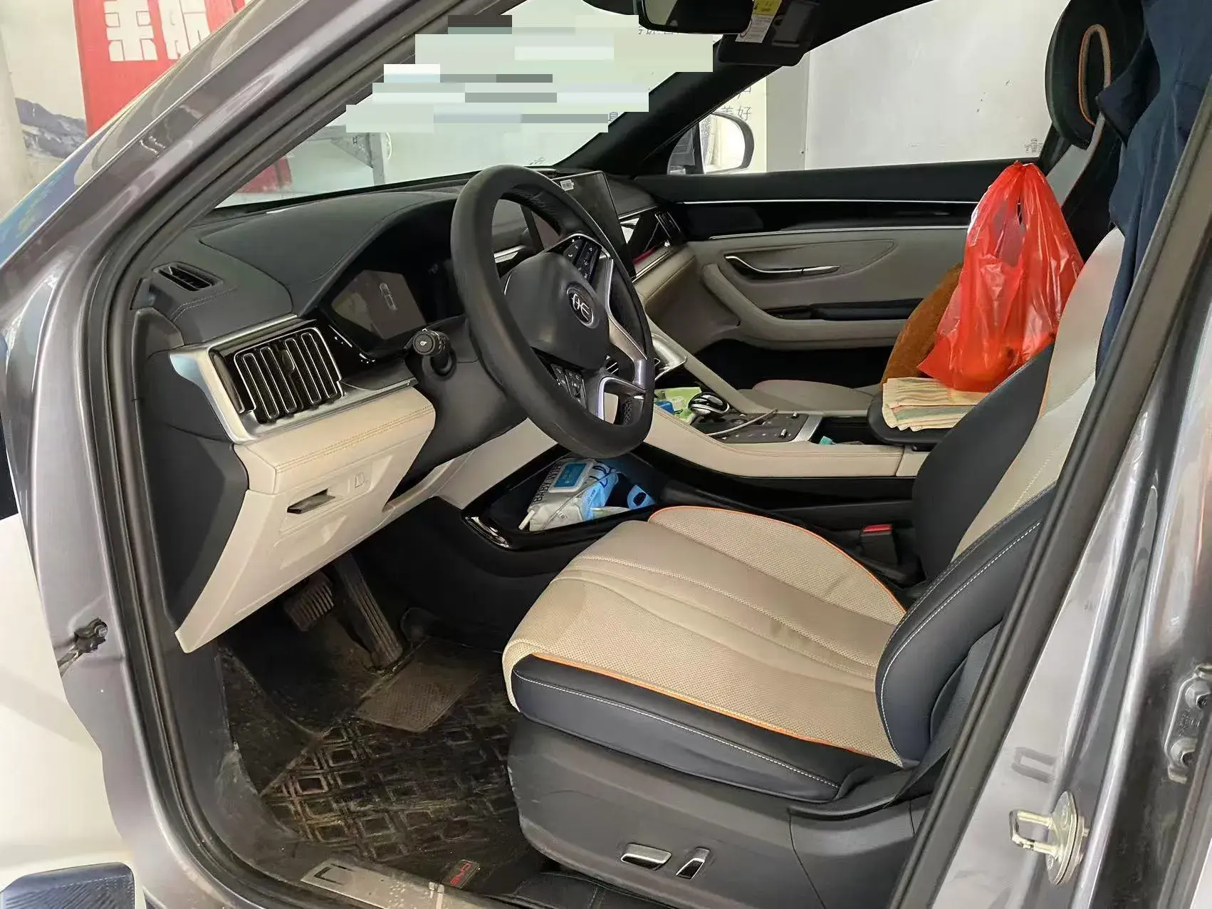 2022 BYD SONG thumbnail 2