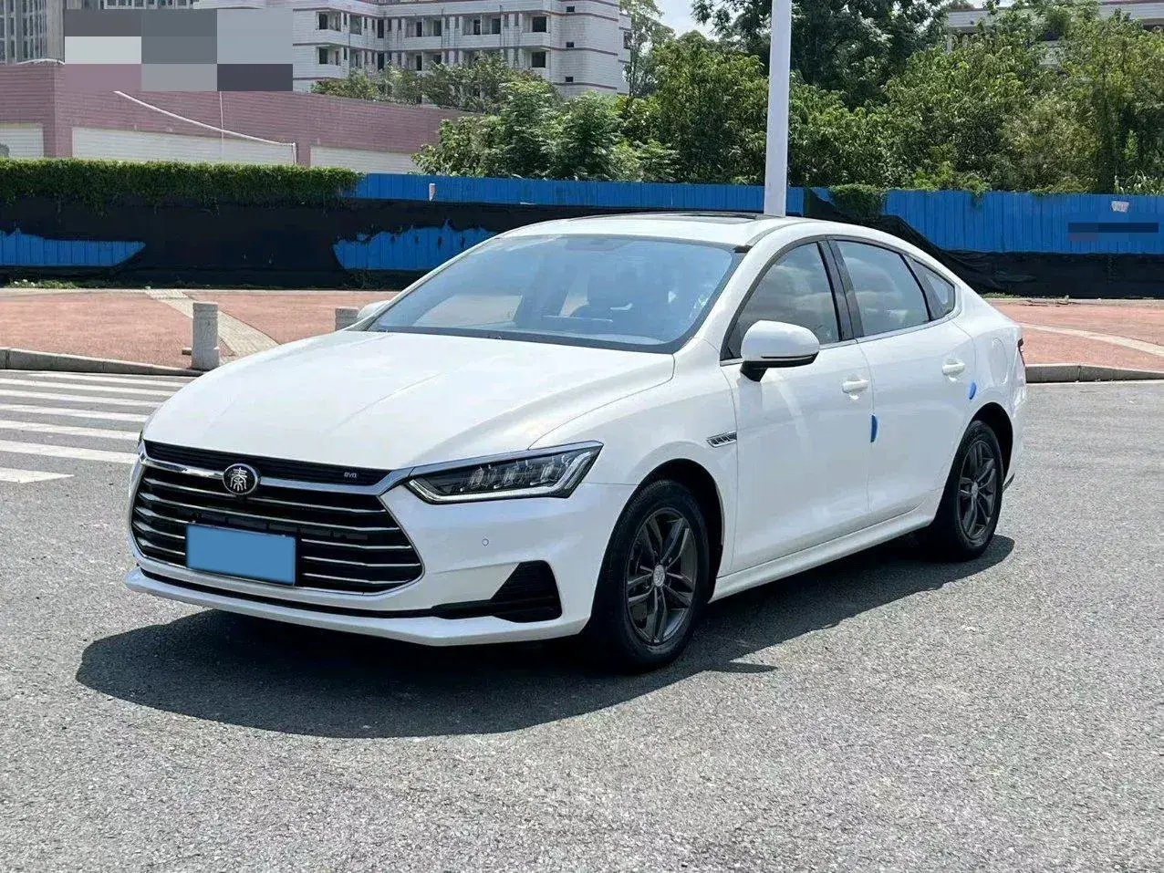 2019 BYD QIN view 1