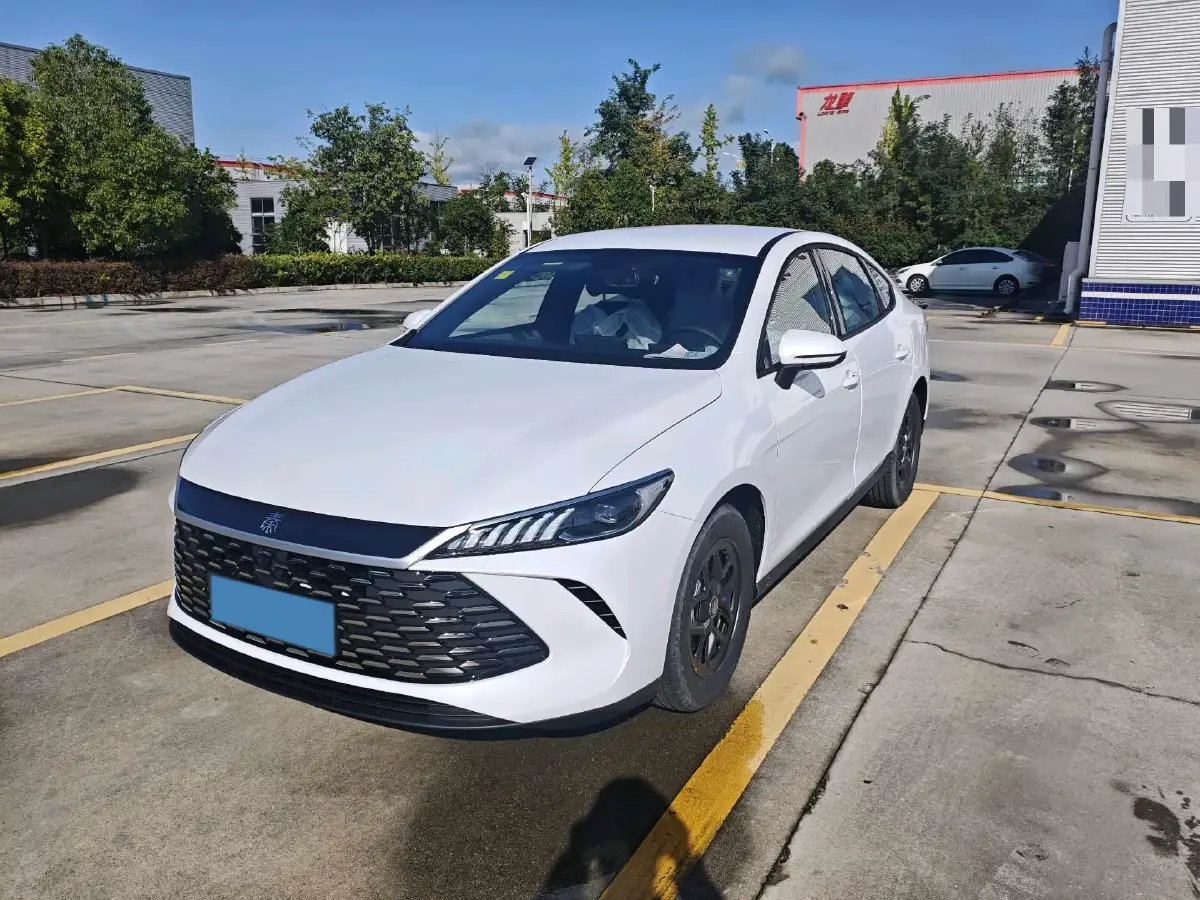 2025 BYD Qin Plus 1.5L 101HP L4 E-CVT PHEV 7.68KWH