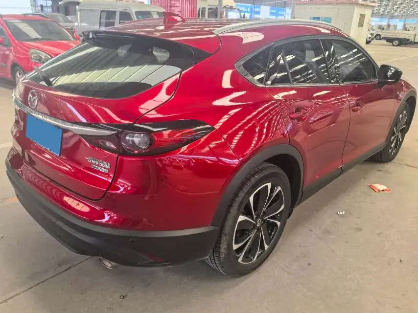 2020 MAZDA CX-4 thumbnail 4