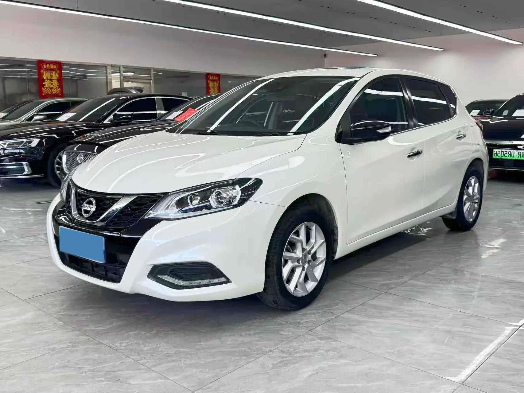 2021 NISSAN TIIDA view 1