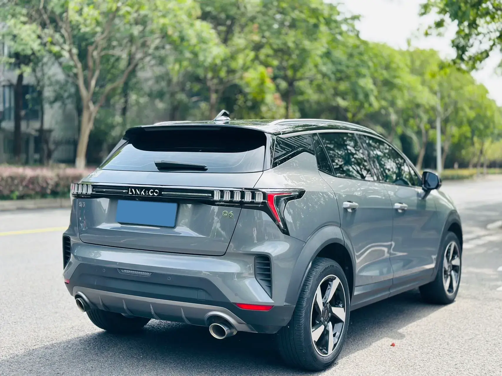 2020 LYNK&CO 06 thumbnail 4