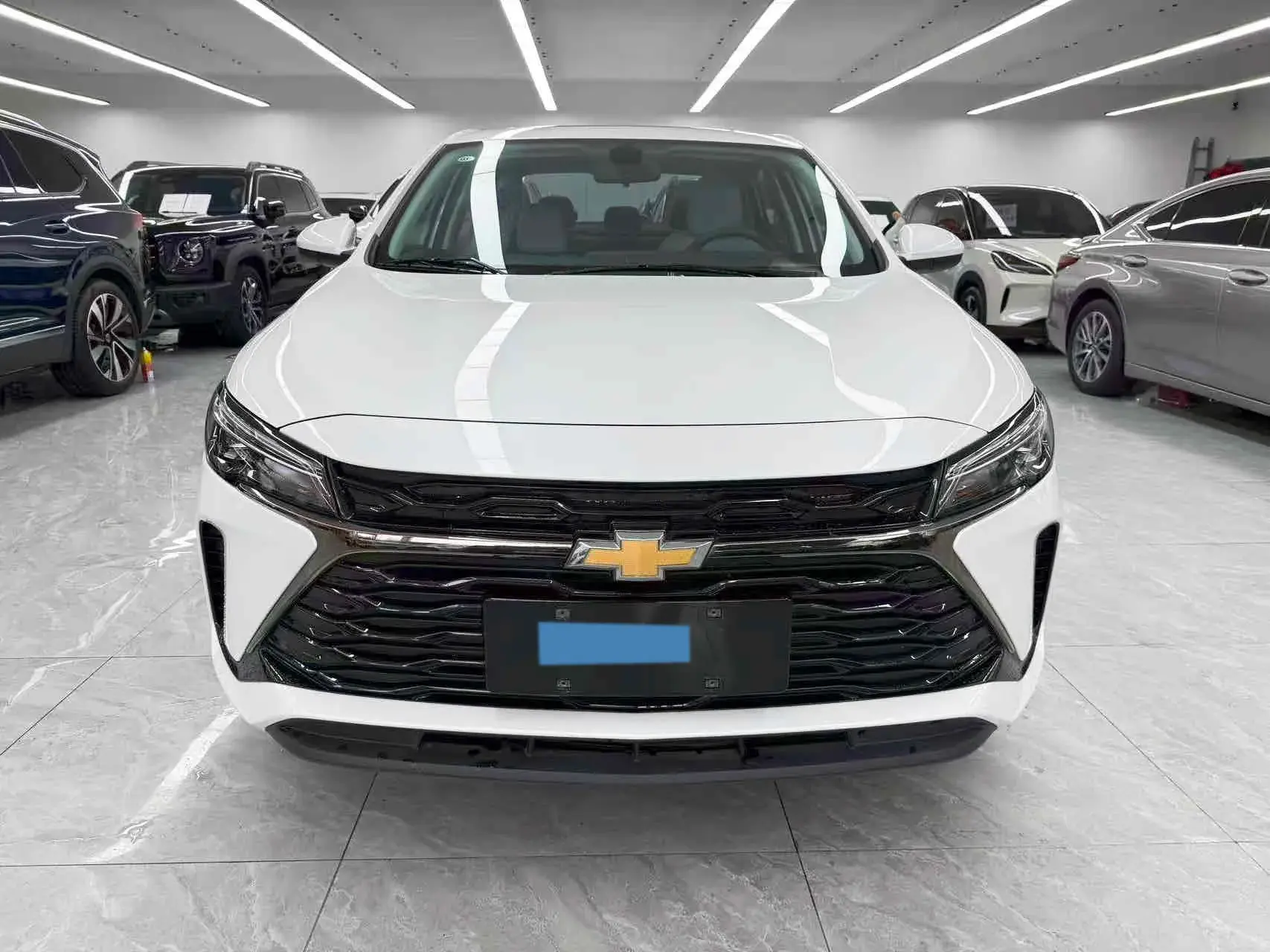 2023 CHEVROLET MONZA thumbnail 2