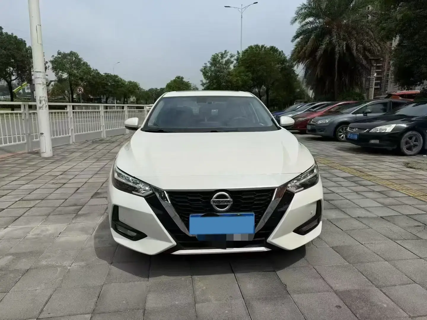 2020 NISSAN SYLPHY thumbnail 2