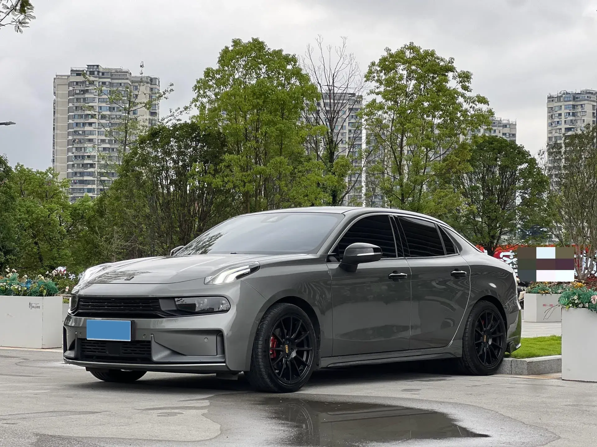 2021 LYNK&CO 03 view 1