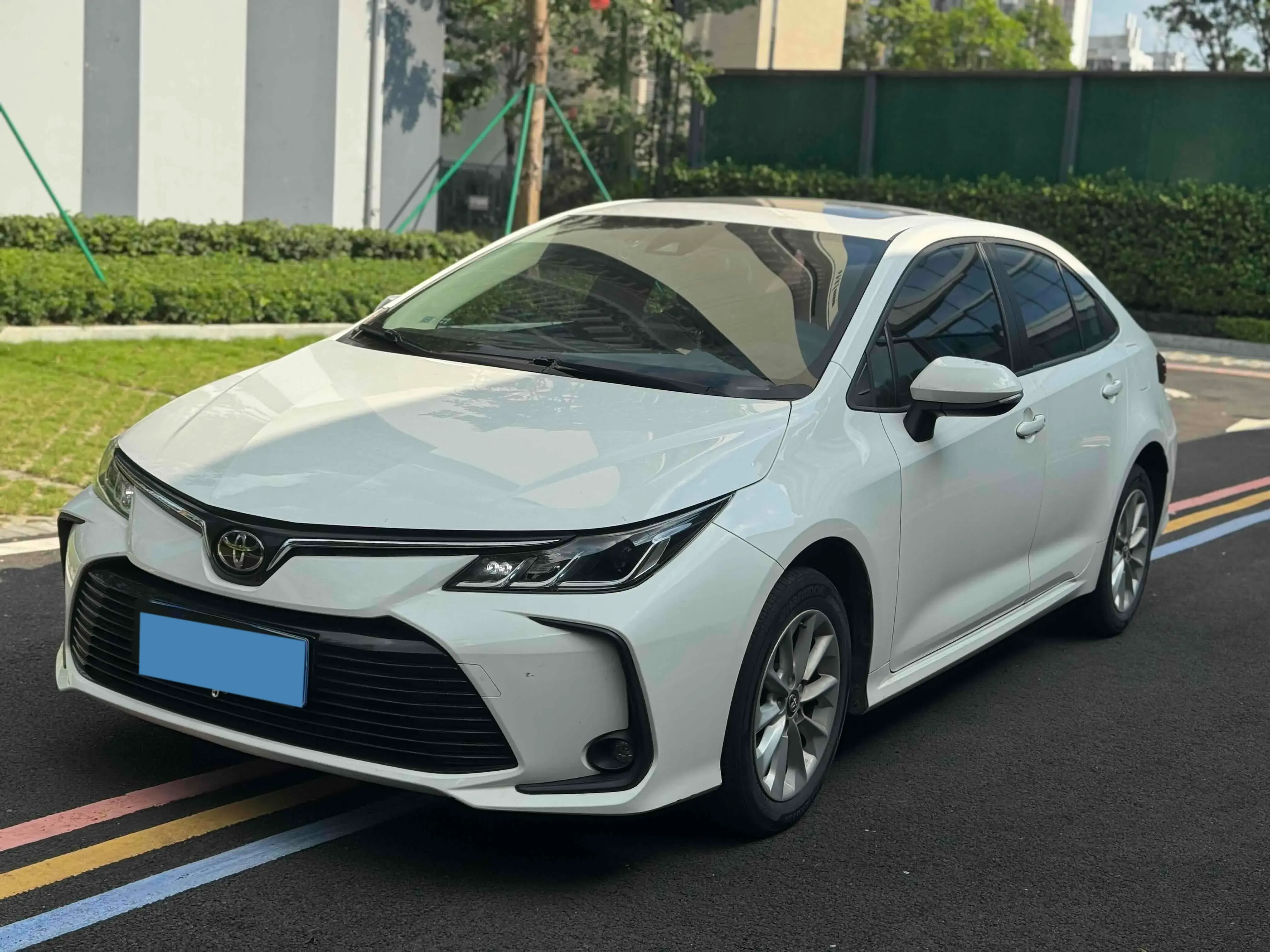 2021 TOYOTA COROLLA view 1