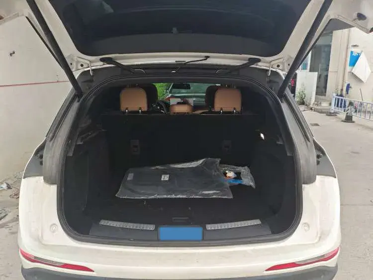 2021 LINCOLN CORSAIR thumbnail 4