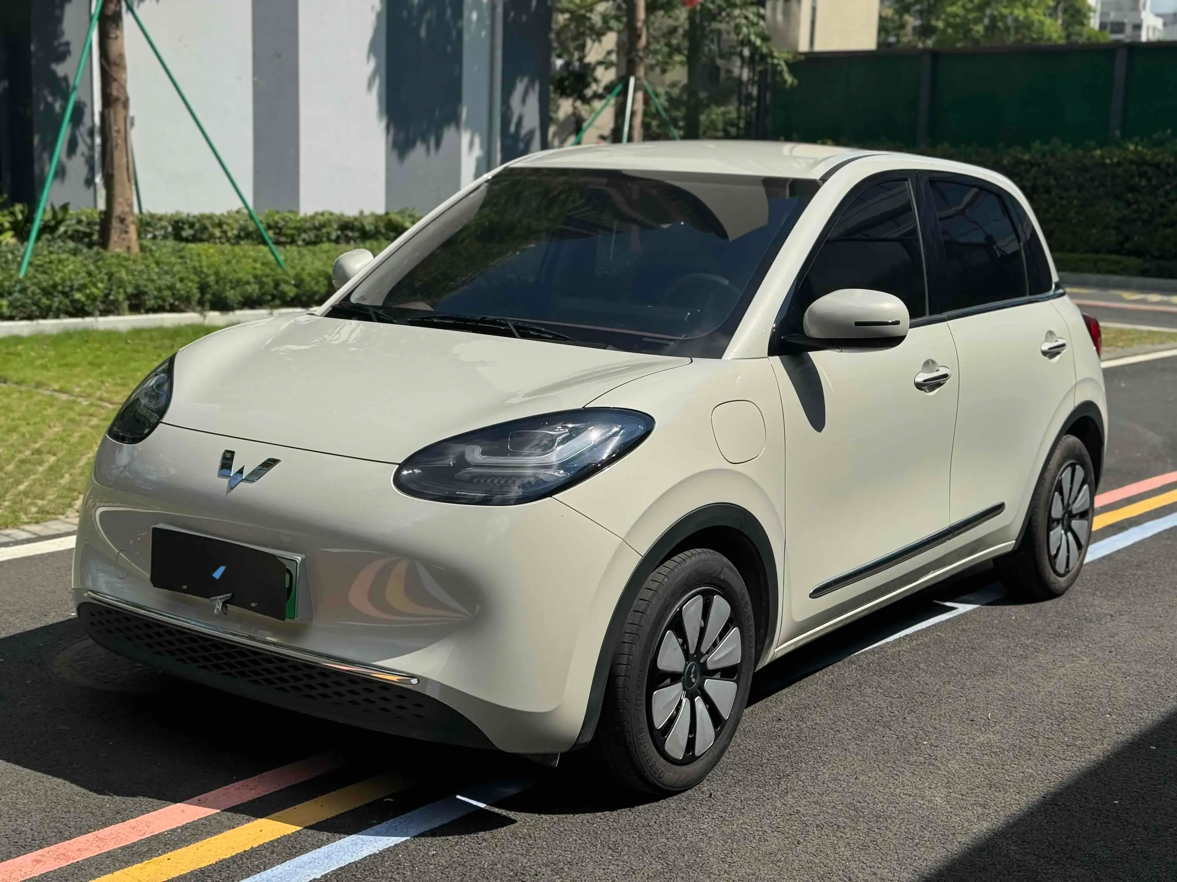 2024 WULING BINGUO view 1