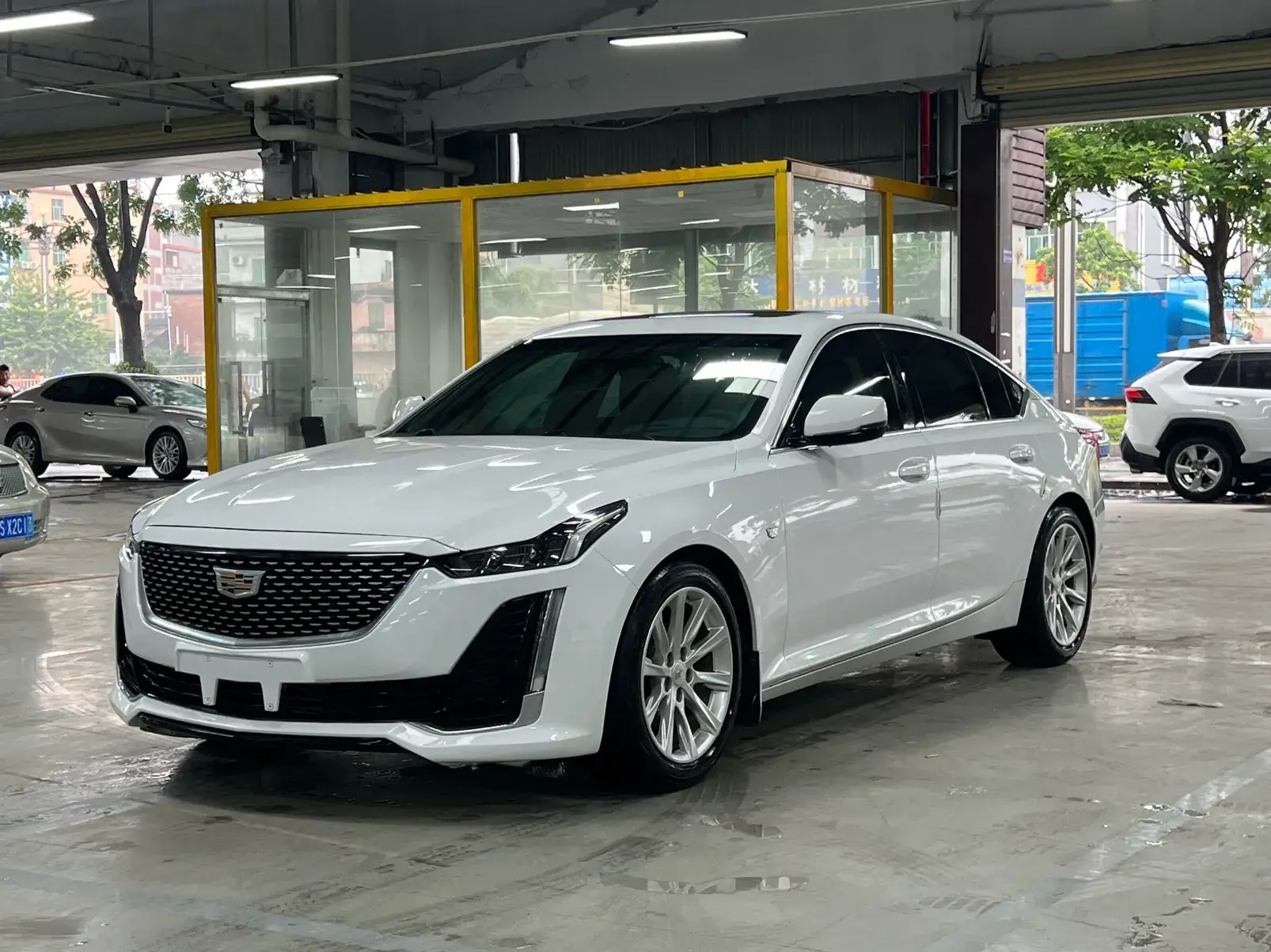 2020 CADILLAC CT5 view 1
