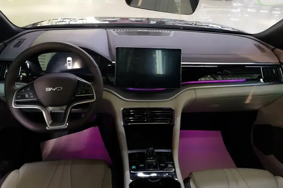 2025 BYD SONG thumbnail 4