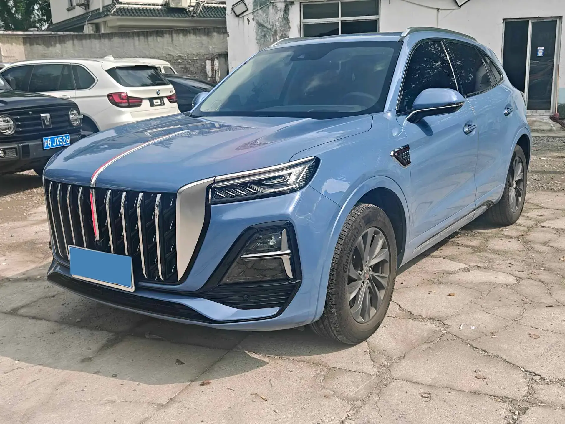 2023 HONGQI HS5 view 1