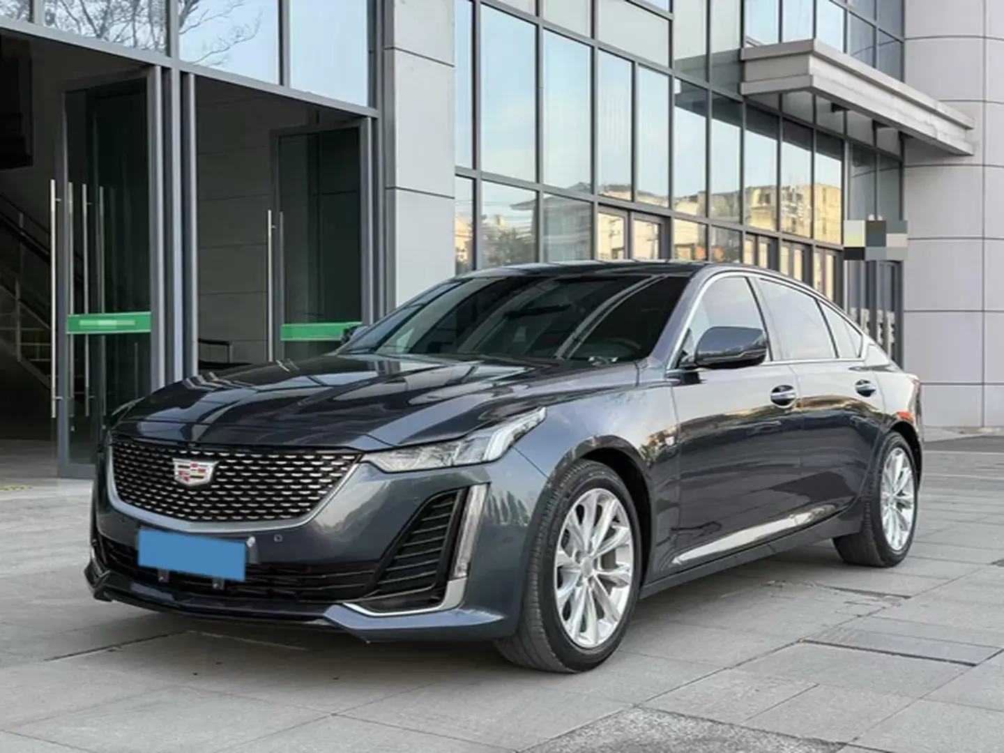2021 CADILLAC CT5 view 1