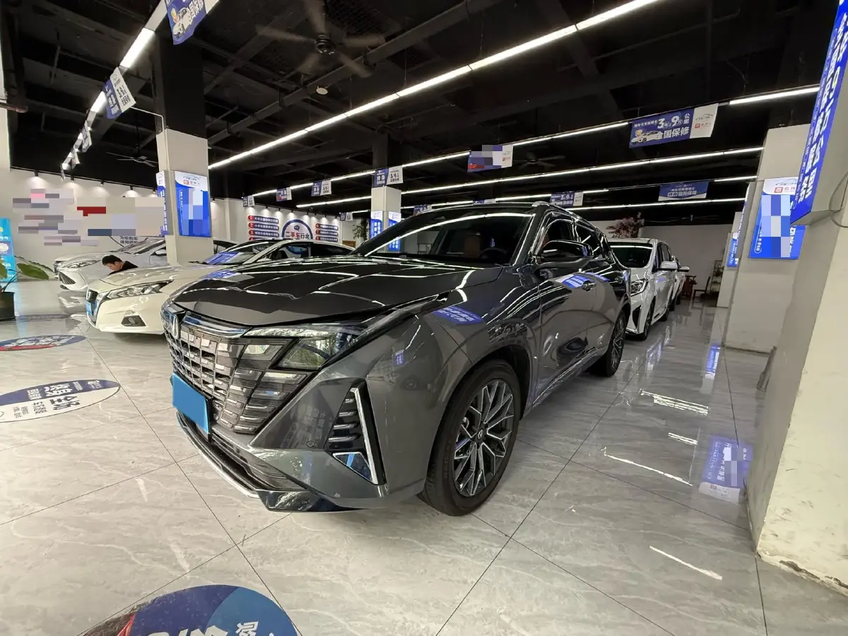 2025 ChangAn UNI-Z 1.5T 188HP L4 7DCT