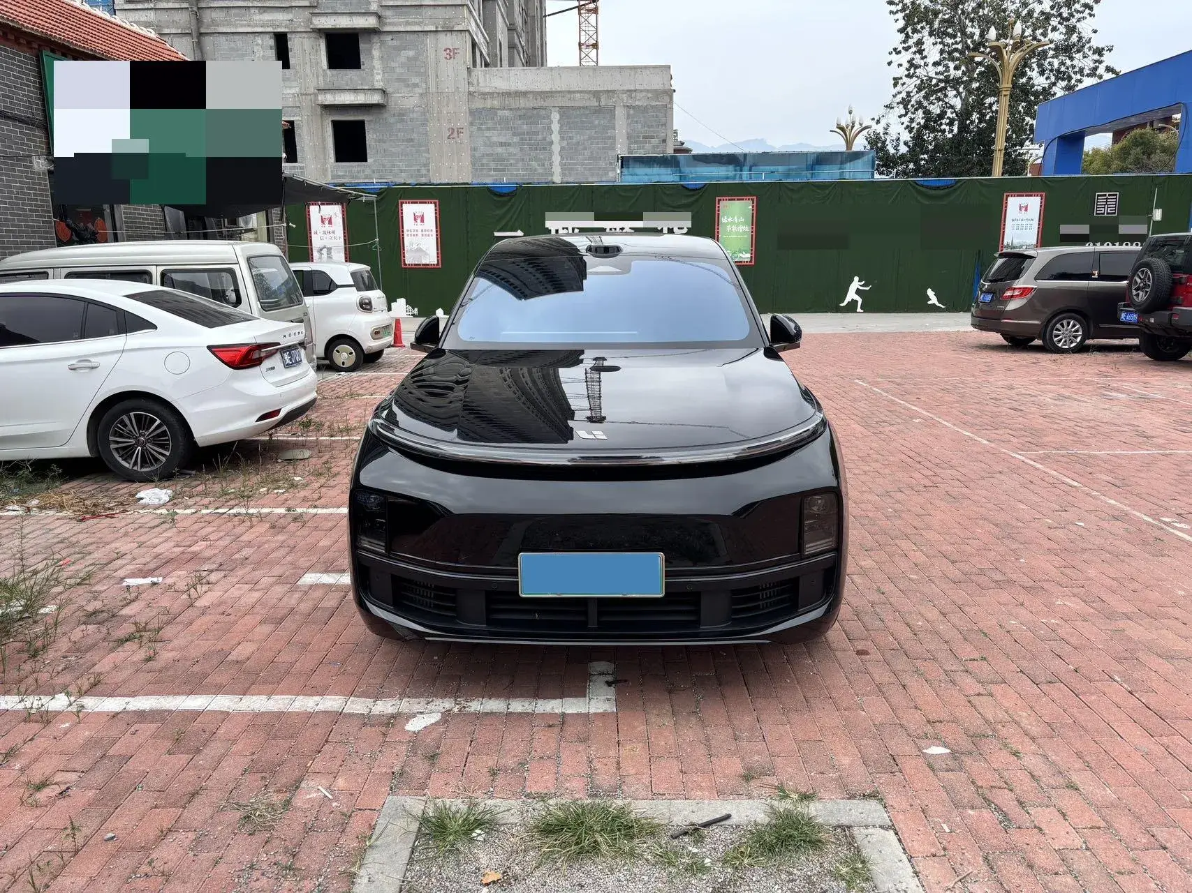 2025 LI L9 thumbnail 2