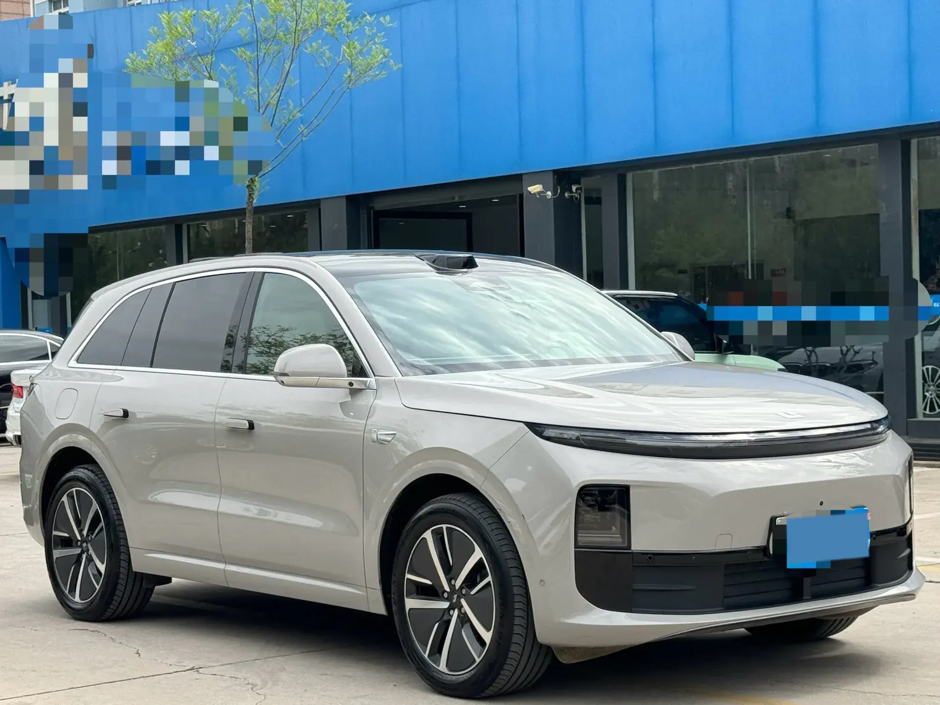 2024 LI L6 thumbnail 3