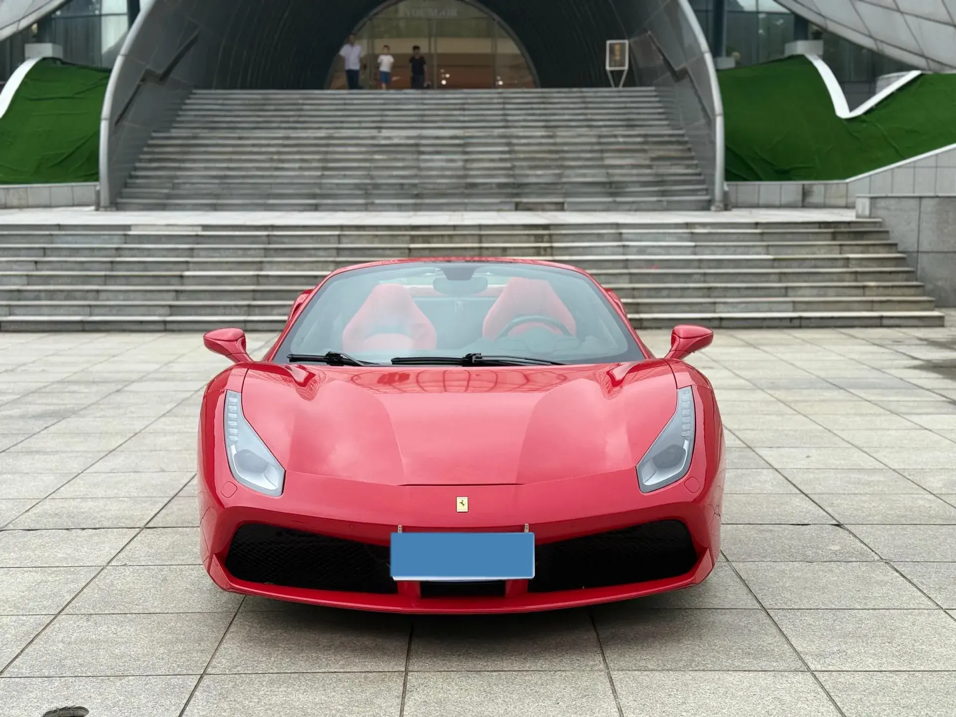 2015 FERRARI 488 thumbnail 2