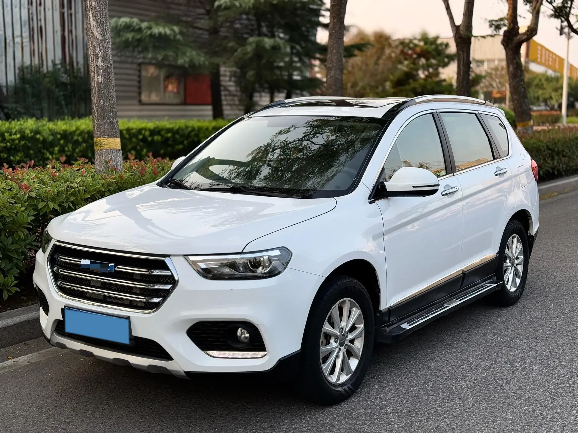 2018 HAVAL H6 view 1
