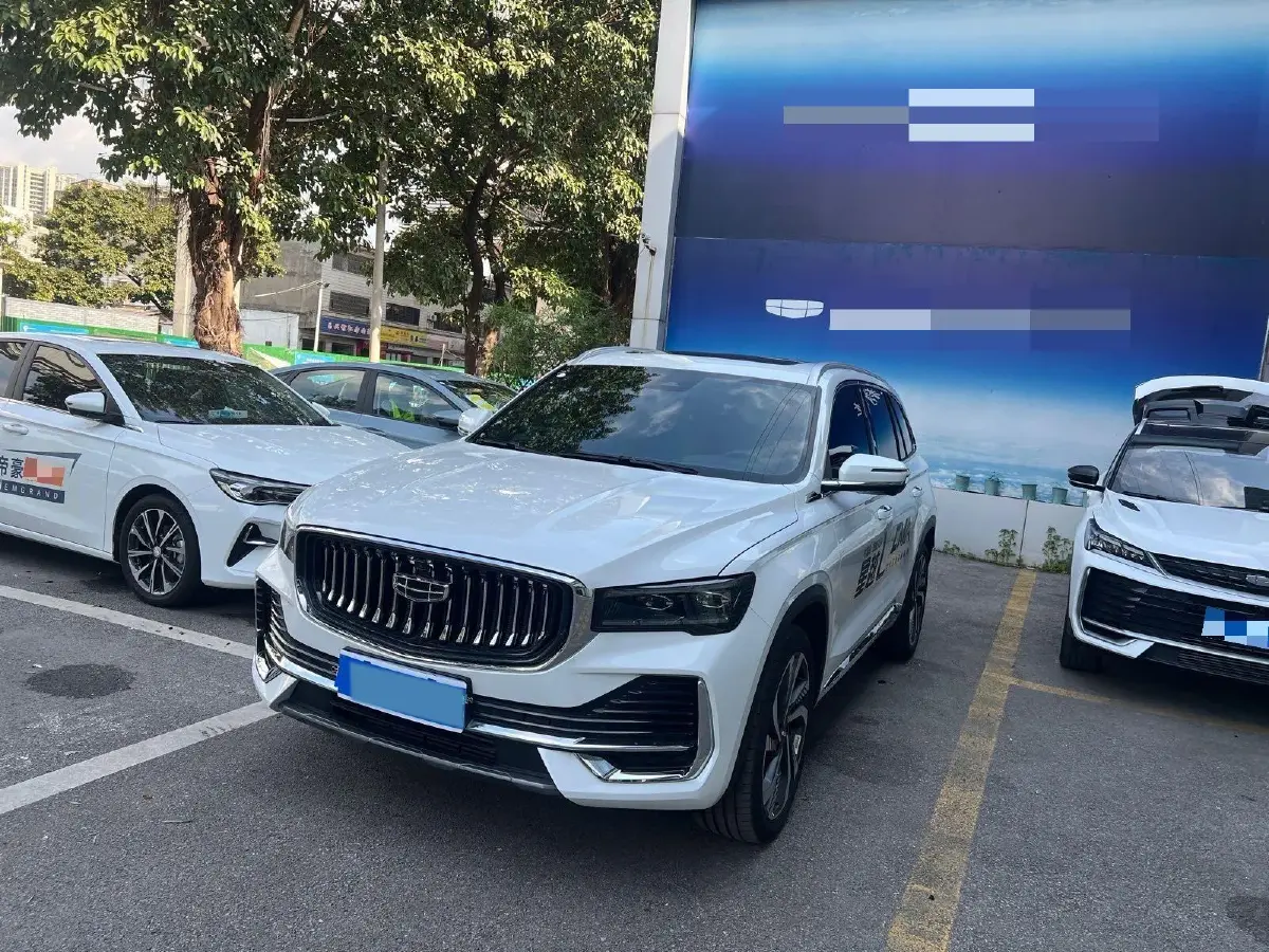 2024 Geely Monjaro 2.0T 238HP L4 8AT