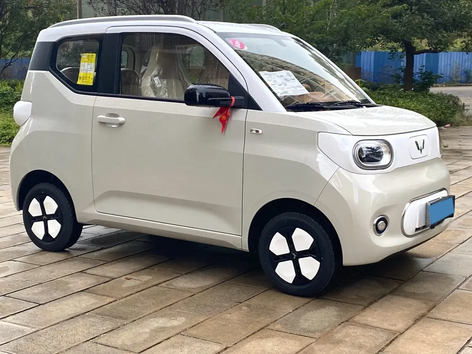 2024 WULING HONGGUANG thumbnail 3